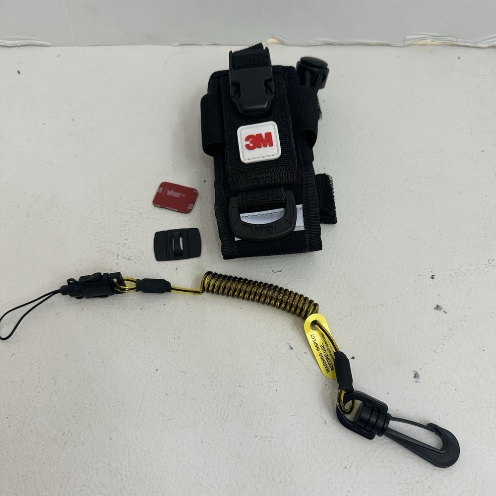 3M DBI-SALA® Adjustable Radio/Phone Holster, Clip2Loop 1500089 New Open Package